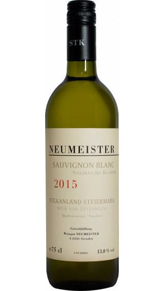 Bottle of Neumeister Sauvignon Blanc Steirische Klassik 2015 wine 750 ml