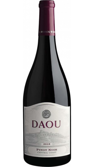 Bottle of DAOU Central Coast Pinot Noir 2018 wine 750 ml