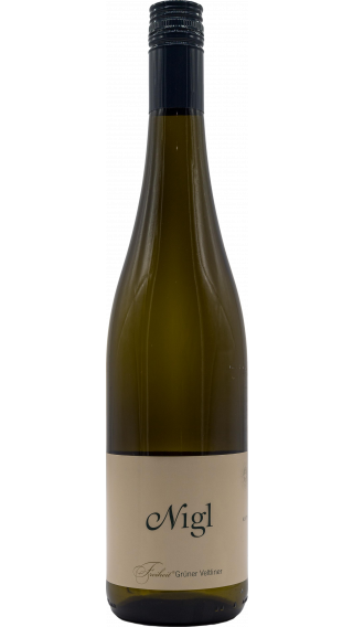 Bottle of Nigl Grüner Veltliner Freiheit 2016 wine 750 ml
