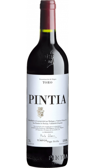 Bottle of Vega Sicilia  Pintia 2015 wine 750 ml