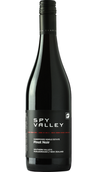 Bottle of Spy Valley Pinot Noir 2020 wine 750 ml